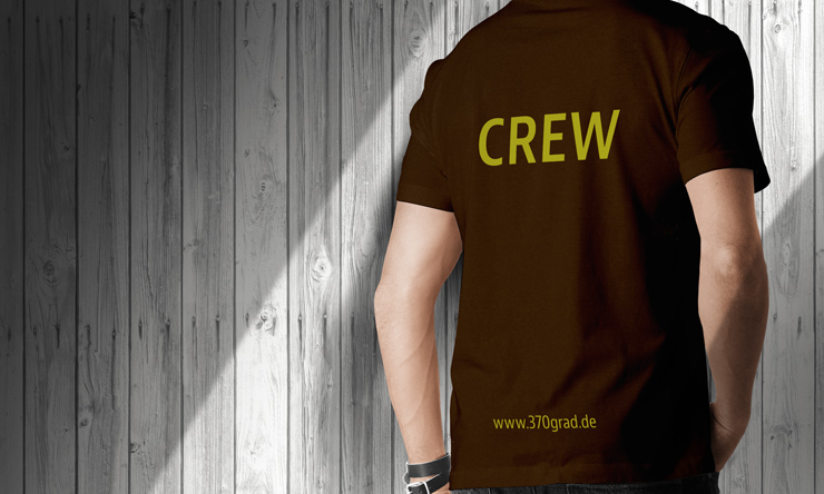 Crew T-Shirt back– 370° – Die Agentur